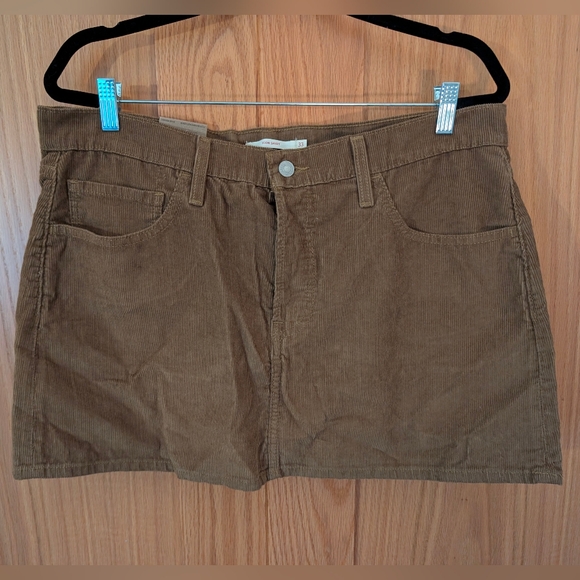 Levi's ICON Tan Corduroy Mini Skirt - Picture 1 of 9